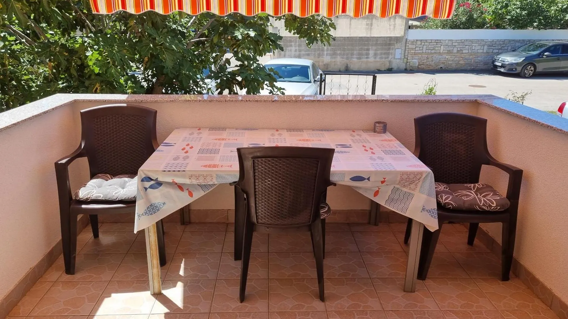 באניולה Studio Apartment Leni